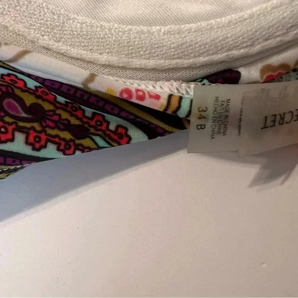 Victoria's Secret Halter Bikini Top Paisley Print Padded 34B Boho Swim Swimsuit - Picture 4 of 5